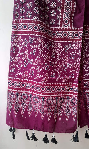 Maroon Ajrakh Stole with Small Floral motifs