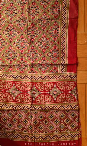 Red & Olive Green Ajrakh Stole with large motifs