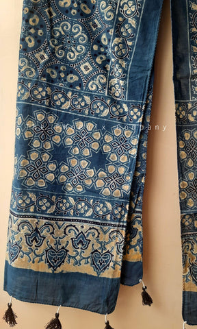 Blue Ajrakh Stole with large Circular motifs