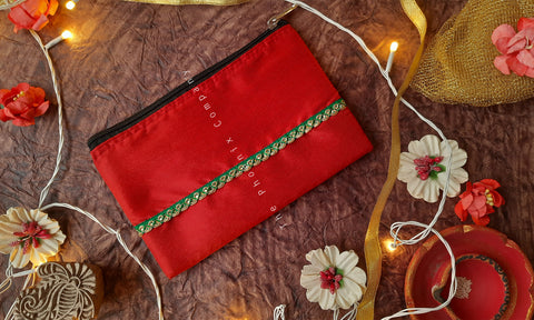 Red & Green Purse