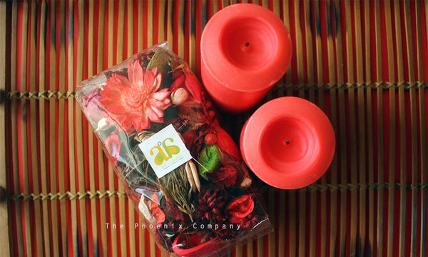 Scented Candles & Cinnamon Potpourri